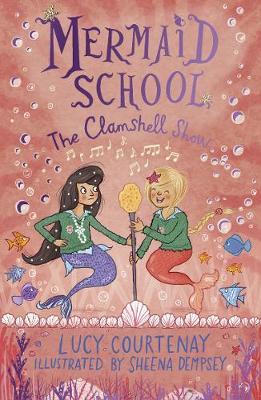 Mermaid School: Clamshell Show